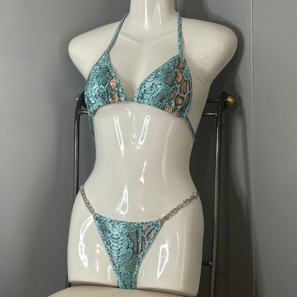 Have Faith Competition Bikini Swim Set - Picture 3 of 6